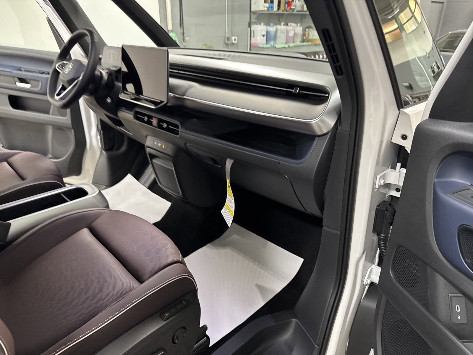 2025 Volkswagen ID. Buzz Pro S