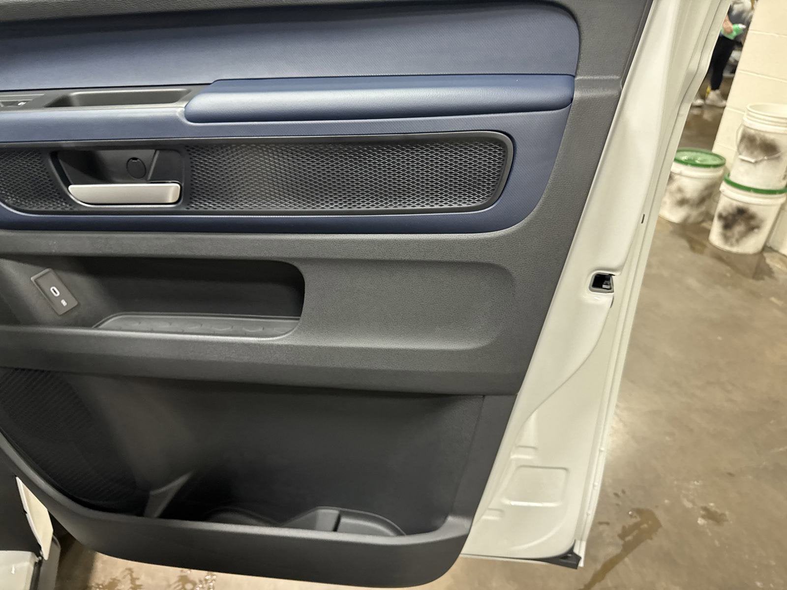 2025 Volkswagen ID. Buzz Pro S