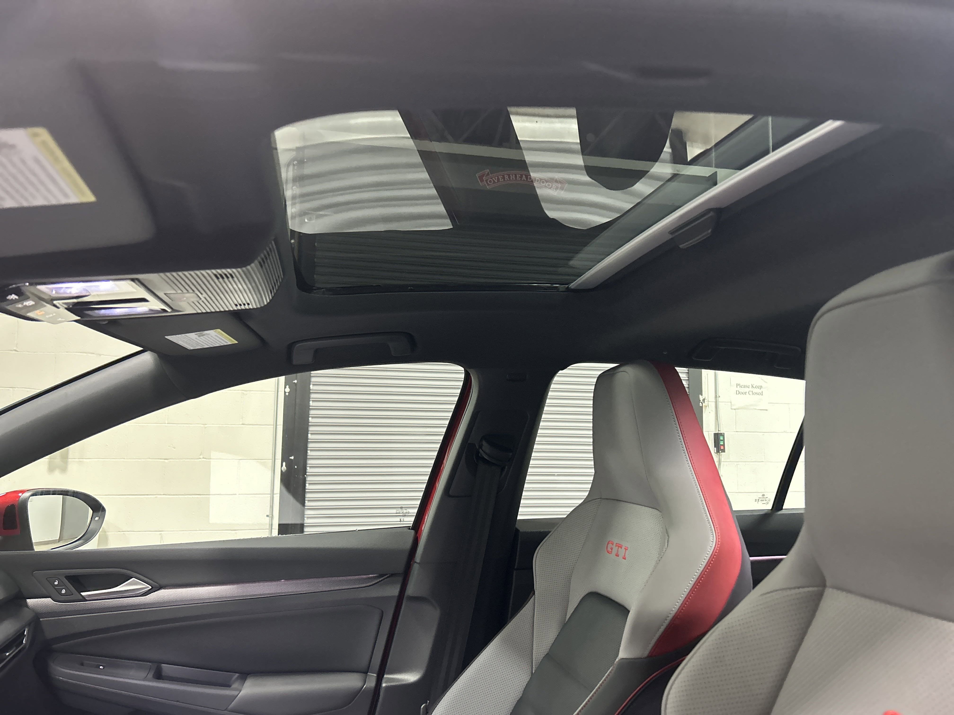 2025 Volkswagen Golf GTI 2.0T SE