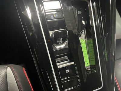 2025 Volkswagen Golf GTI 2.0T SE