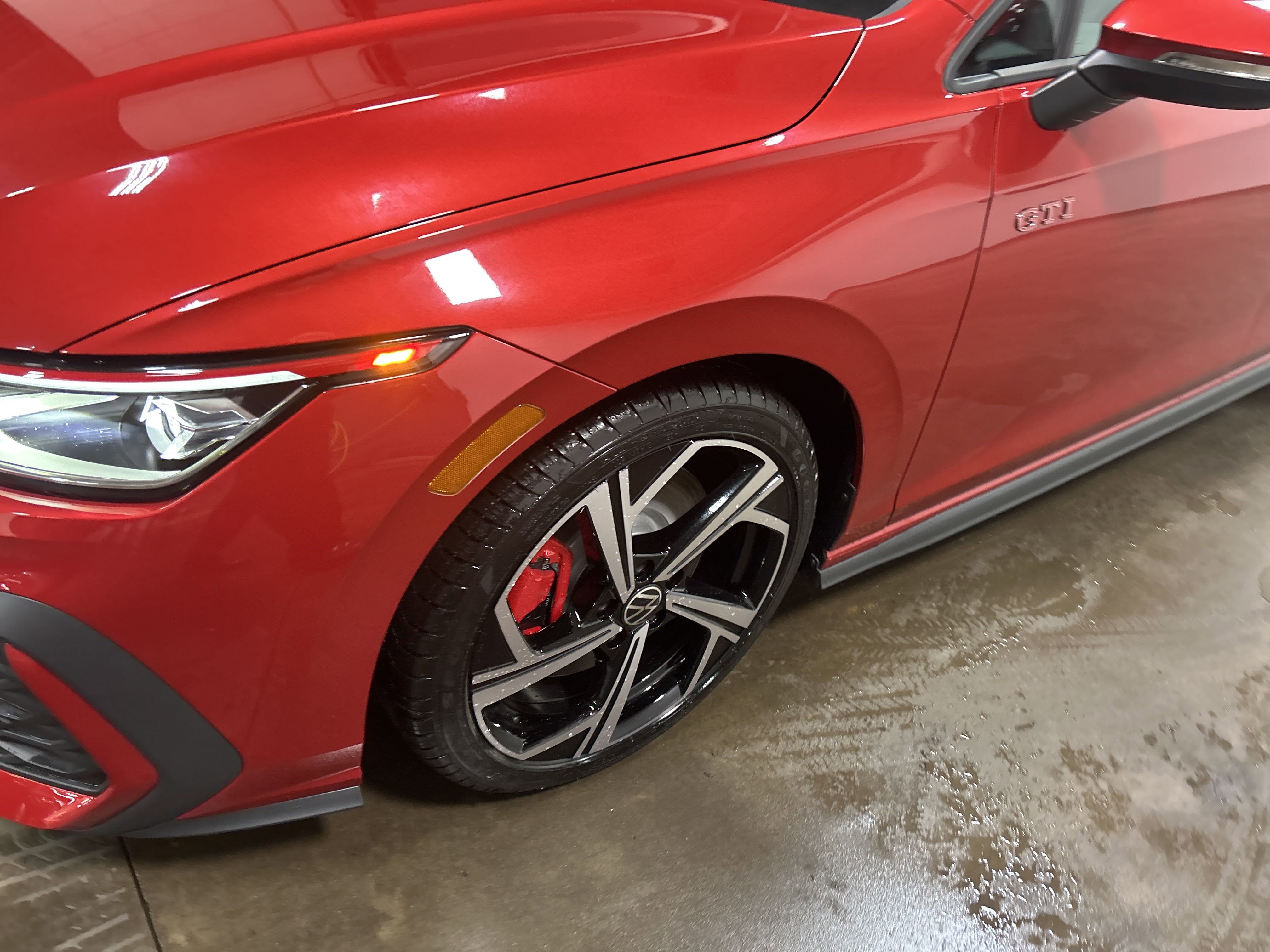 2025 Volkswagen Golf GTI 2.0T SE