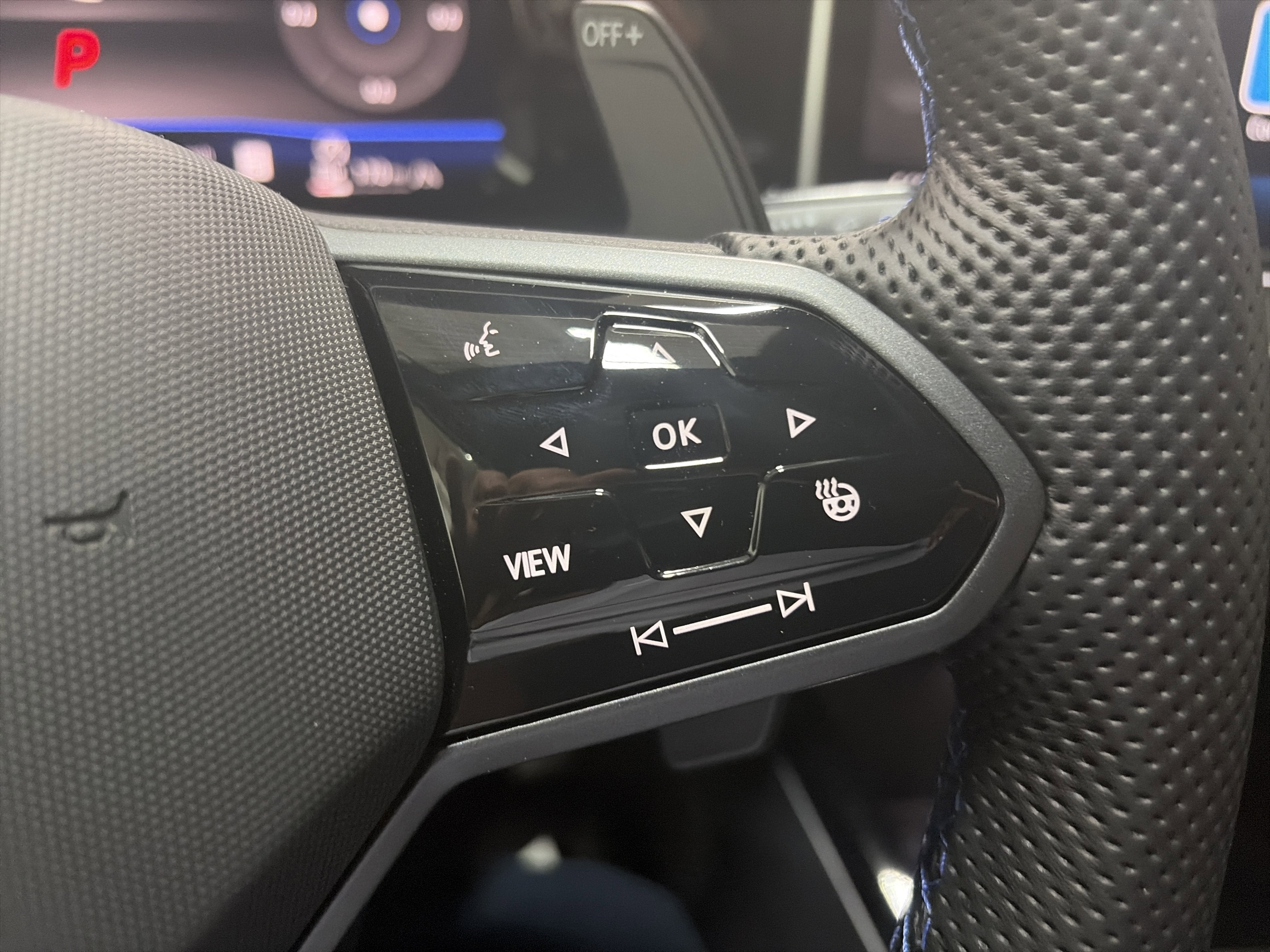 2026 Volkswagen Golf R 2.0T