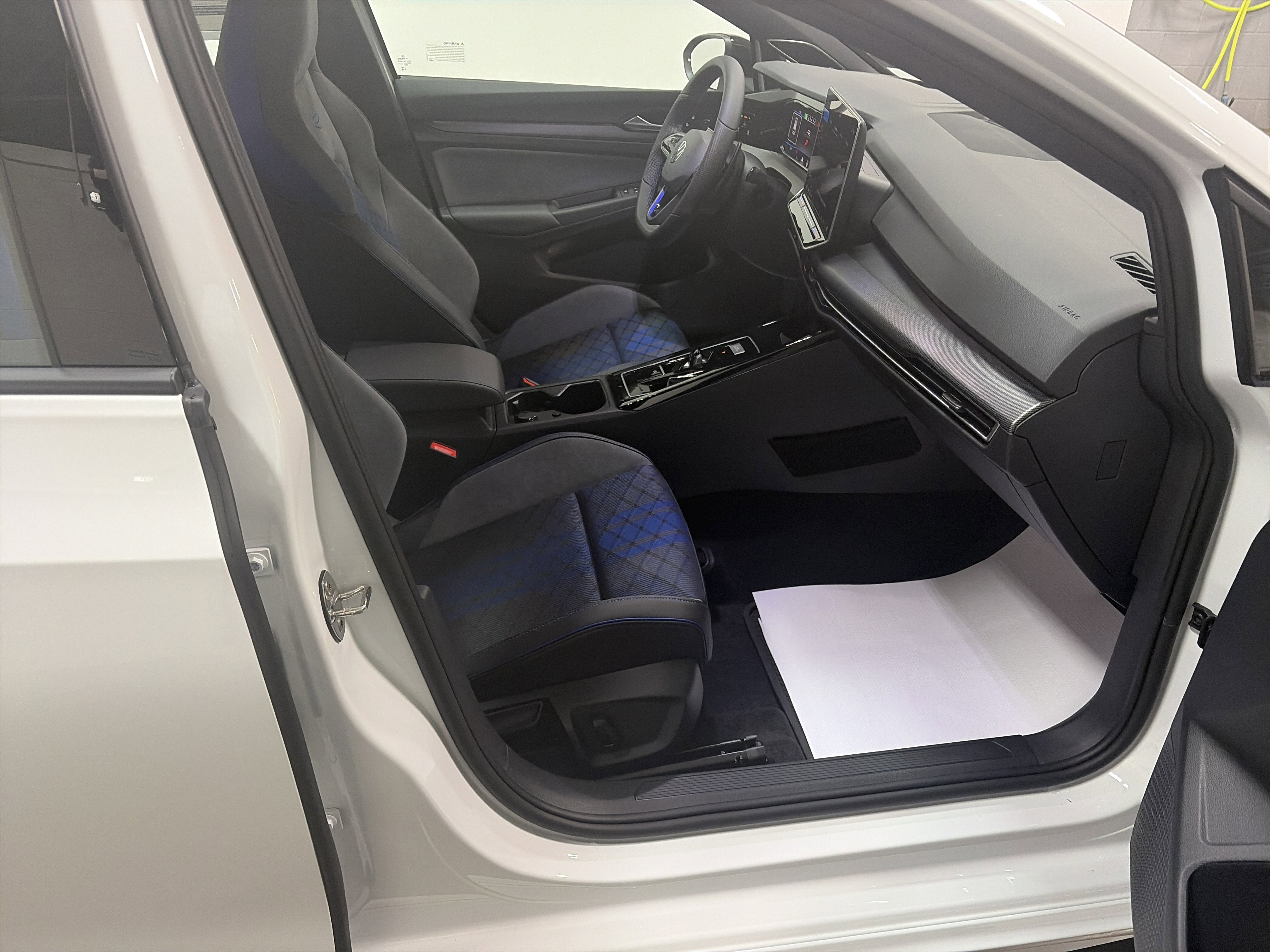 2026 Volkswagen Golf R 2.0T